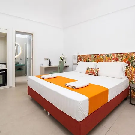 ゲストハウス Blu Sky Luxury Palace Sorrento Coast 4*