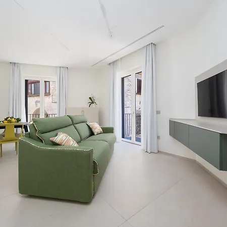 Blu Sky Luxury Palace Sorrento Coast ゲストハウス メタ