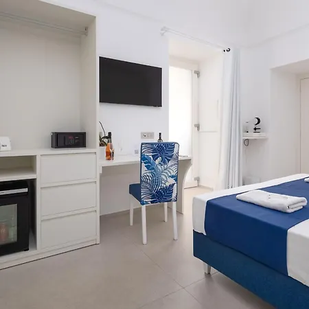 ゲストハウス Blu Sky Luxury Palace Sorrento Coast 4*